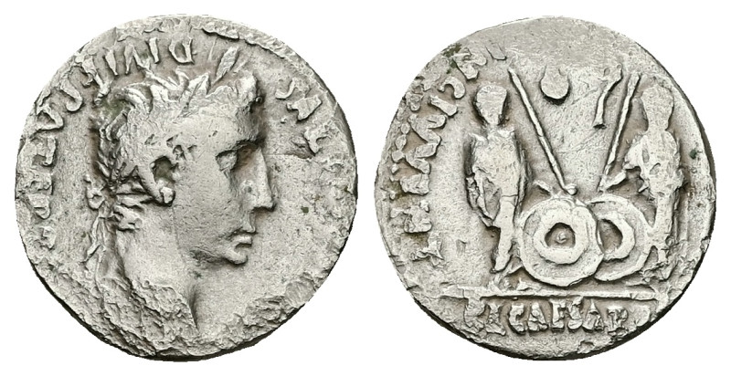 Augustus, 27 BC-AD 14. AR, Denarius. 3.40 g. 16.91 mm. Lungdunum.
Obv: CAESAR AV...