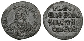 Leo VI the Wise, AD 886-912. AE, Follis. 6.48 g. 25.26 mm. Constantinople.
Obv: + L[ЄOҺЬA]S-IL[ЄV]SROM. Frontal bust of Leo VI with short beard wearin...
