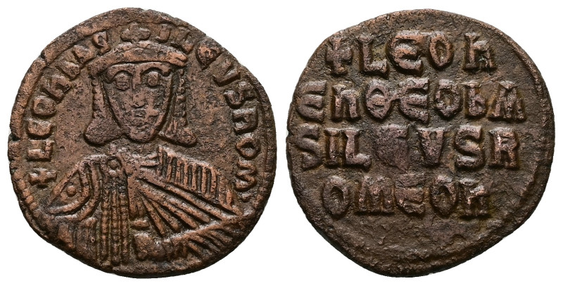 Leo VI the Wise, AD 886-912. AE, Follis. 7.07 g. 25.39 mm. Constantinople.
Obv: ...