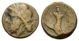 Italy, Apulia. Arpi. Circa 325-275 BC. Æ (21 mm, 8,7 g) Laureate head of Zeus to left; thunderbolt behind. R/Boar running to right, spear head above. ...