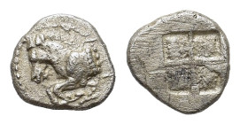 Thrace. Maroneia. 480-460 BC. Early AR Hemidrachm (12mm, 1.70 gr). Forepart of prancing horse. R/ Quadripartite incuse square. Schönert-Geiss 76 (V4/R...