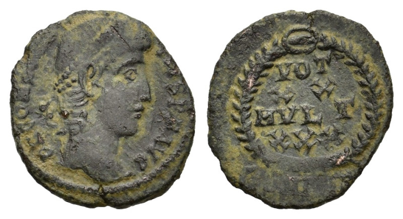 Constantius II AD 337-361. Æ Nummus (14,4 mm, 1,3 g). Antiochia. D N COSTAN - TI...