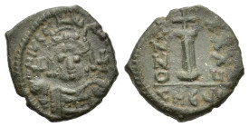 Justinian I. AD 527-565. Dated RY 37=AD 563/4 or 38=AD 564/5. Æ Decanummium (18,5 mm, 4,3 g) Theoupolis (Antioch). Helmeted, and cuirassed bust facing...