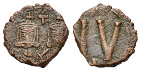 Constantine V. AD 741-775. Æ Follis (19,5 mm, 4 g) Syracuse. Emperor and Leo IV standing. R/ LK, cross above. S.1635.