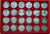 France / Russia, Complete set of 24 Medals commemorating the General
de Gaulle. Inscribed on the rim: HOMMAGE AU GENERAL DE GAULLE" and "ARGENT 950/00...
