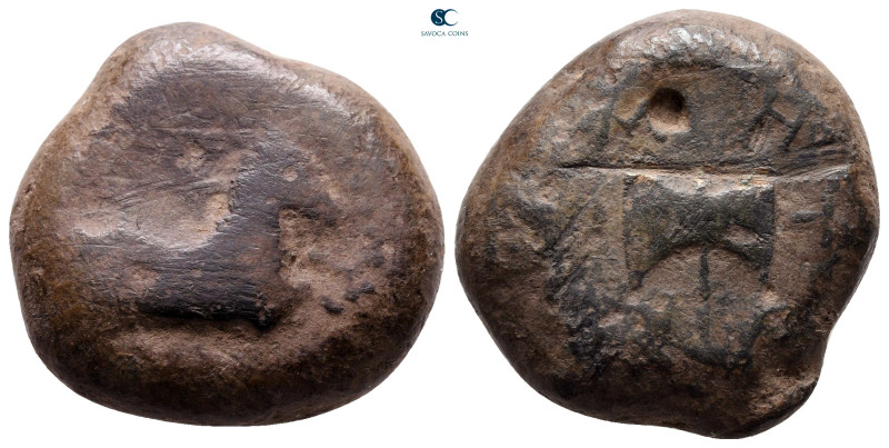 Kings of Thrace. Odrysian. Metokos 405-391 BC. 
Bronze Æ

23 mm, 15,73 g

...