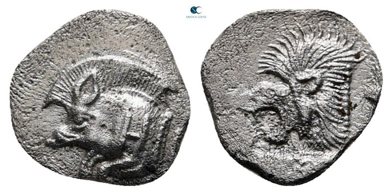 Mysia. Kyzikos circa 525-475 BC. 
Hemiobol AR

9 mm, 0,42 g



very fine