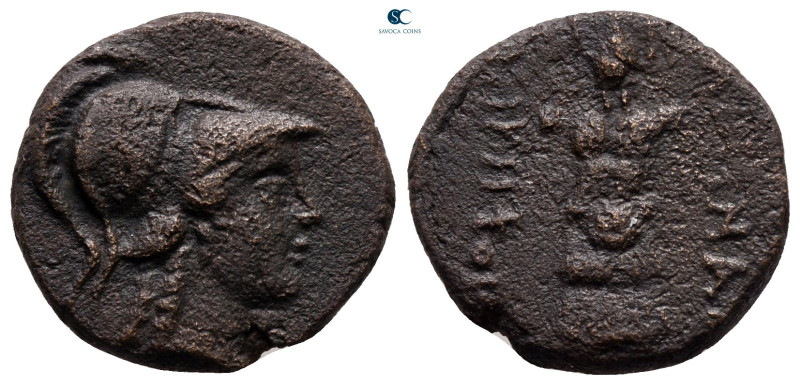 Mysia. Pergamon circa 133-27 BC. 
Bronze Æ

18 mm, 5,06 g



very fine