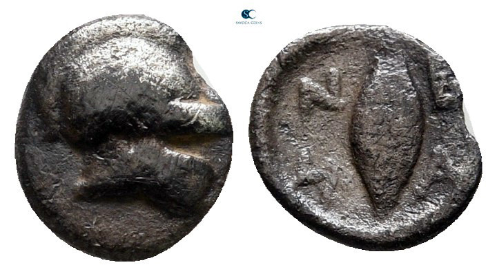 Troas. Neandria circa 480-450 BC. 
Hemiobol AR

8 mm, 0,32 g



very fine