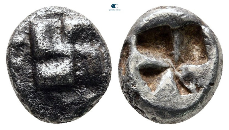 Ionia. Uncertain mint circa 625-600 BC. 
1/12 Stater AR

9 mm, 1,13 g



...