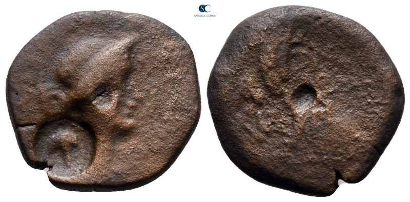 Cilicia. Soloi-Pompeiopolis circa 100-30 BC. 
Bronze Æ

18 mm, 4,09 g



...