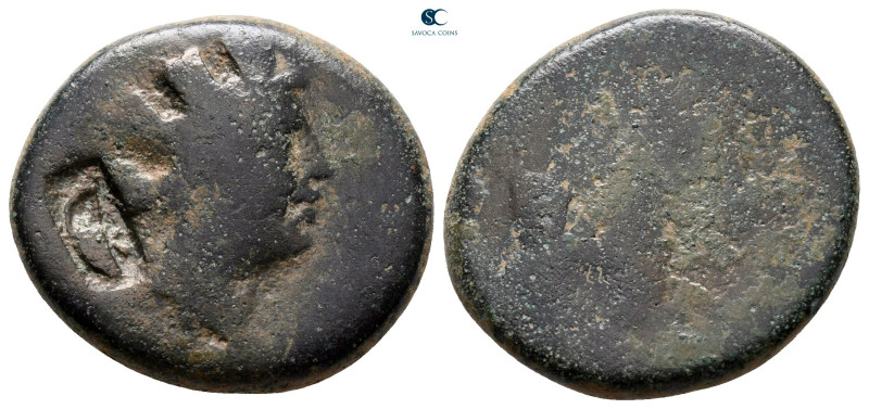 Cilicia. Uncertain mint circa 200-150 BC. 
Bronze Æ

23 mm, 9,10 g



fin...