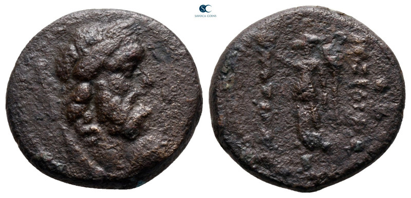 Seleukid Kingdom. Mallos. Antiochos IV Epiphanes 175-164 BC. 
Bronze Æ

17 mm...