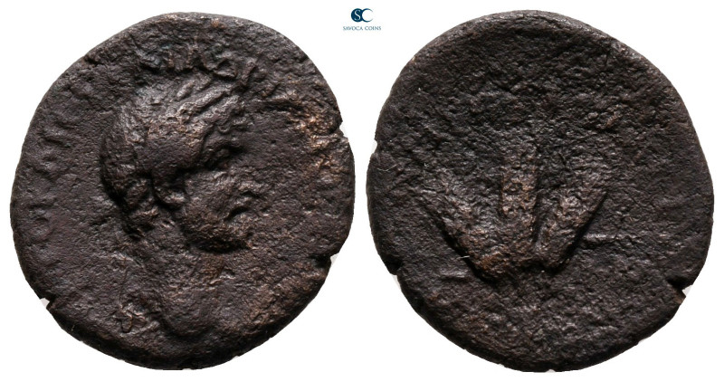 Cappadocia. Caesarea. Hadrian AD 117-138. 
Bronze Æ

18 mm, 3,22 g



ver...