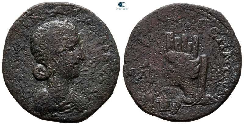 Mesopotamia. Edessa. Tranquillina AD 241-244. 
Bronze Æ

30 mm, 15,52 g


...