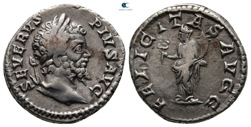 Septimius Severus AD 193-211. Rome
Denarius AR

18 mm, 3,24 g



very fin...