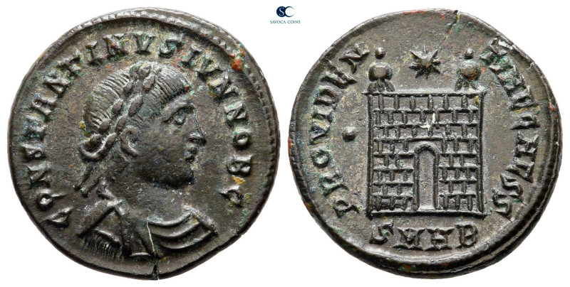 Constantine II, as Caesar AD 317-337. Heraclea
Follis Æ

19 mm, 3,07 g


...