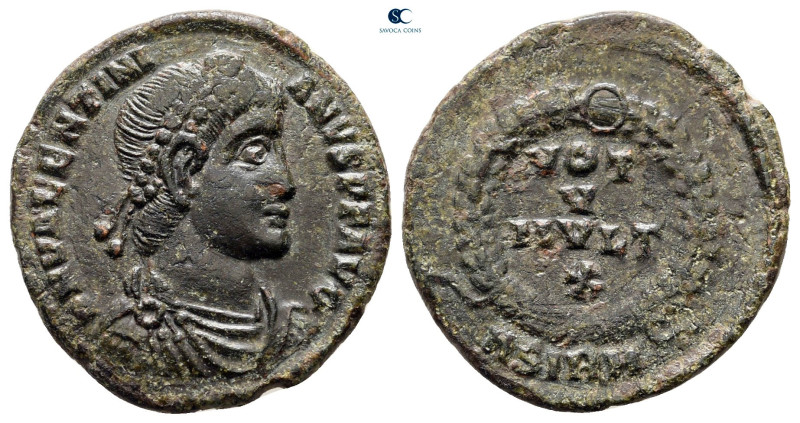 Valentinian I AD 364-375. Sirmium
Follis Æ

21 mm, 3,00 g



very fine