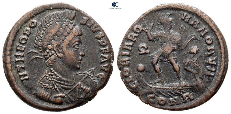 Theodosius I AD 379-395. Constantinople
Follis Æ

22 mm, 4,15 g



very f...