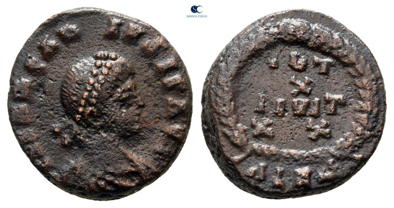 Arcadius AD 383-408. Alexandria
Follis Æ

12 mm, 1,70 g



nearly very fi...