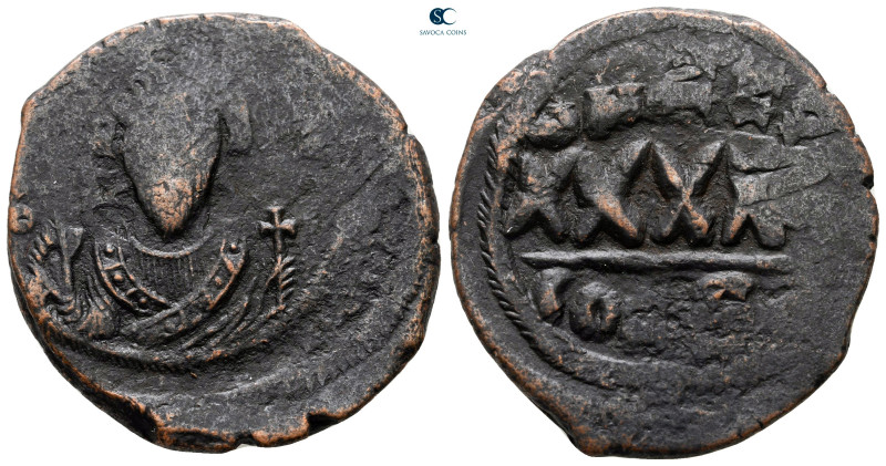 Phocas AD 602-610. Constantinople
Follis or 40 Nummi Æ

32 mm, 11,69 g


...