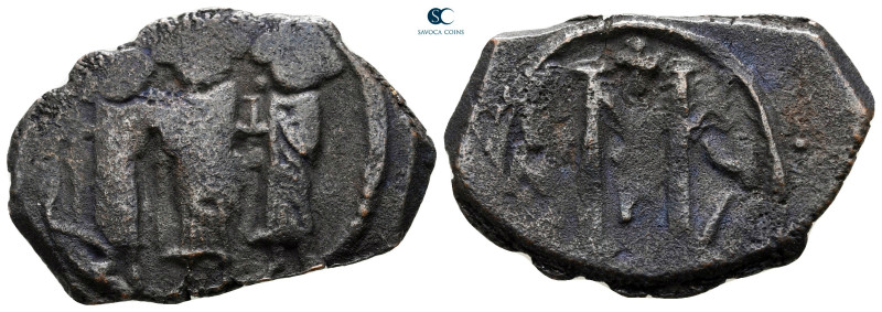 Heraclius, with Martina and Heraclius Constantine AD 610-641. Constantinople
Fo...