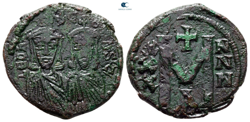 Leo III the "Isaurian", with Constantine V AD 717-741. Constantinople
Follis or...