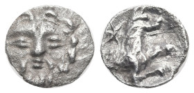 Greek
LYKAONIA. Laranda. (Circa 324-323 BC).
AR Obol (10.32mm 0.57g)
Obv: Facing head of Herakles
Rev. Forepart of wolf right; star above.
Göktür...