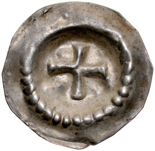 Brakteat guziczkowy, Av.: Krzyż grecki, na wale częściowo kropki. Kop. 8987a, Pa...