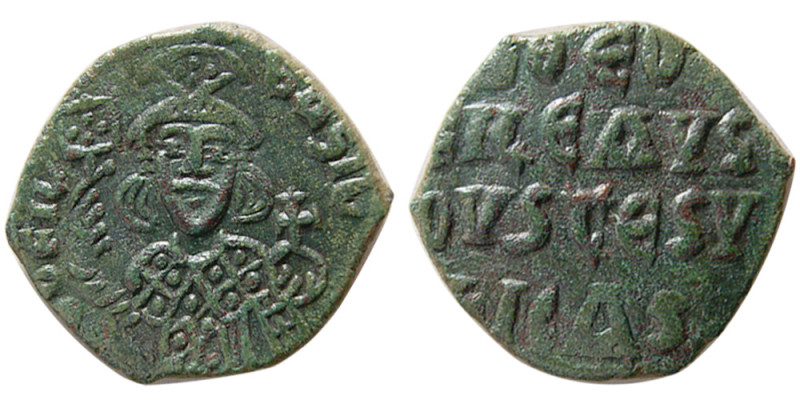 BYZANTINE EMPIRE. Theophilus. 829-842 AD. Æ Follis (7.05 gm; 26 mm). Constantino...