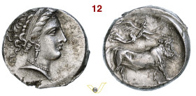 CAMPANIA Neapolis (370-340 a.C.) Didramma. D/ Testa di Parthenope R/ Toro androcefalo; in alto la vittoria in volo HN Italy 565 SNG ANS 297 Ag g 7,28 ...