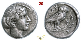 LUCANIA Velia (465-440 a.C.) Dracma. D/ Testa di Athena con i capelli raccolti in krobylos R/ Civetta su ramo d'olivo HN Italy 1265 SNG ANS 1237 Ag g ...