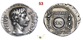 AUGUSTO (27 a.C.-14 d.C.) Denario Zecca incerta spagnola, probabilmente Colonia Patricia D/ Testa a d. R/ Clipeus virtutis tra aquila legionaria e sig...
