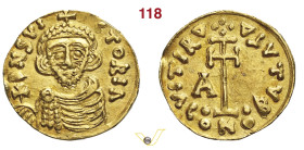 BENEVENTO ARICHI II, Duca (758-774) Tremisse (II periodo, 765-774) D/ Busto frontale con globo crucigero R/ Croce potenziata; a s. A MIR 181 Au g 1,29...