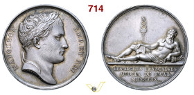 NAPOLEONE I (1804-1814) Medaglia 1809 per la battaglia del Raab. Opus Andrieu & Dubois Bramsen 854 Ag g 40,39 mm 41 RRR • Bella patina; colpetti al bo...