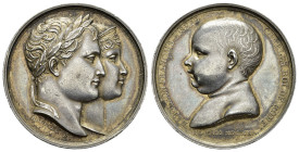 Medaglie Napoleoniche. Medaglia 1811 "NASCITA DEL RE DI ROMA". Ag (18,78 g - 32 mm). Parigi. Teste laureate accollate a destra di Napoleone e Maria Lu...