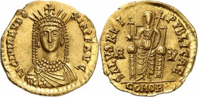 Licinia Eudoxia (425- 455) fille de Théodose II et épouse de Valentinien III. Solidus - Ravenne (c. 439) D’une insigne rareté et d’une qualité excepti...
