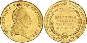 Autriche François Ier (1804-1835) Médaille en or - 1804. Commémore le couronnement comme Empereur d’Autriche de François II (Empereur du Saint Empire ...