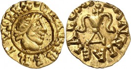 France - Royaume d’Aquitaine Caribert II (629-632) Tremissis d’or - Banassac. AV : CHARIBERTVS REX • Rv : BANNIAEIACO FIIT (sic) D’une grande rareté e...