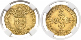 France Henri III (1574-1589) Ecu d’or au soleil - 1er type - 1576 point 15ème et B Rouen. Rarissime type avec la date à l’avers 1576/5 et au revers In...