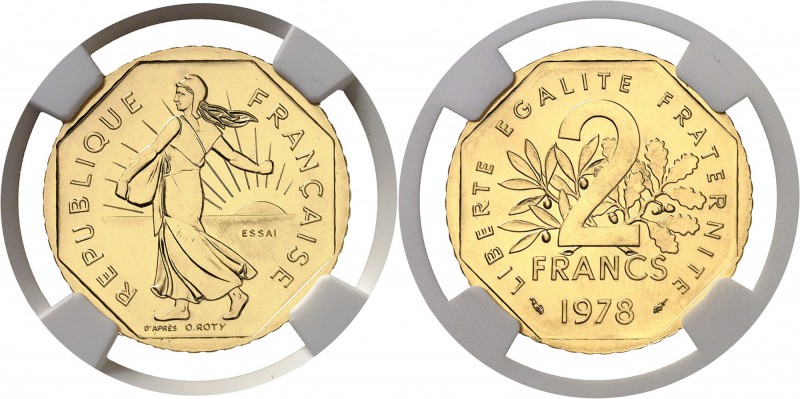 France Vème République (1959 à nos jours) Essai en or sur flan bruni du 2 francs...