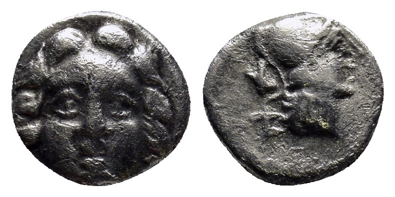 Pisidia. Selge circa 350-300 BC. Obol AR (9mm, 1.0 g) Gorgoneion. / Head of Athe...