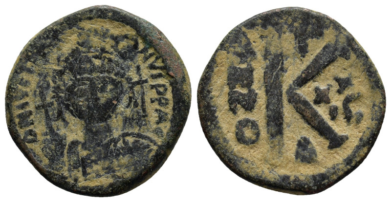 Justinian I (527-565). Æ 20 Nummi (23mm, 8.7 g). Theoupolis (Antioch). Helmeted ...