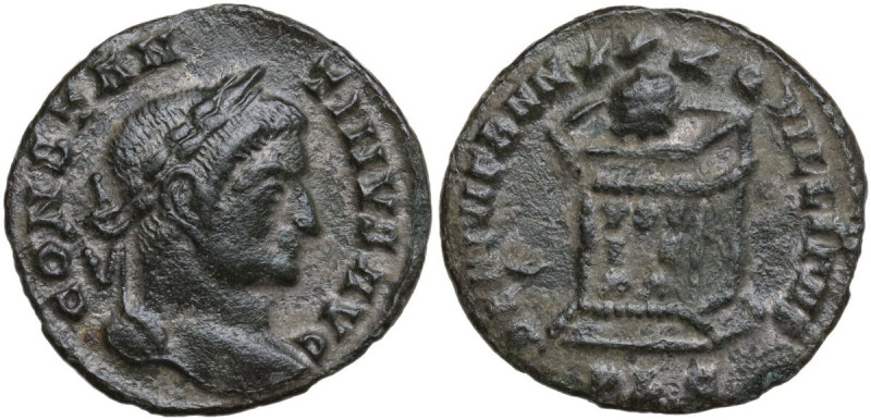 Constantine I (307-337). AE Follis, Lugdunum mint. Obv. CONSTANTINVS AVG. Laurea...