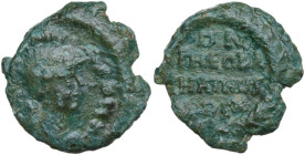Ostrogothic Italy. Theodahad (534-536). AE Quarter follis or Decanummium. Ravenna mint, 534-536. Obv. [INVICTA] ROMA. Helmeted and draped bust of Roma...