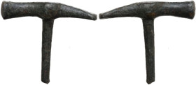 Roman period. Bronze miniaturistic hammer. 30x27 mm.