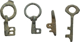 Roman period. Lot of four (4) bronze keys in various shapes and sizes.