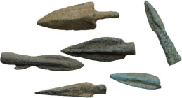 Miscellanea. Lot of six (6) bronze arrowheads in various shapes and sizes.