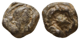 Lead Seals, 7th - 13th Centuries Reference: Condition: Very Fine

 Weight: 2,6gr Diameter: 10,1mm