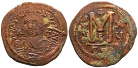 Byzantine Coins AE, 7th - 13th Centuries Reference: Condition: Very Fine

 Weight: 21,3gr Diameter: 40,3mm